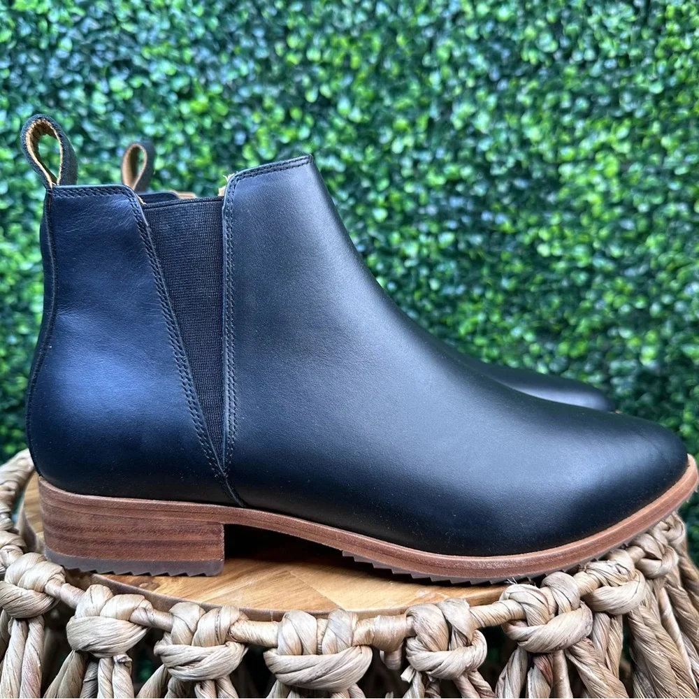 New‎ no box  Nisolo x Anthropologie Eva Everyday  Chelsea boots in black